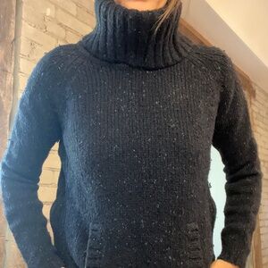 Cynthia Rowley turtle neck knit sweater size SM